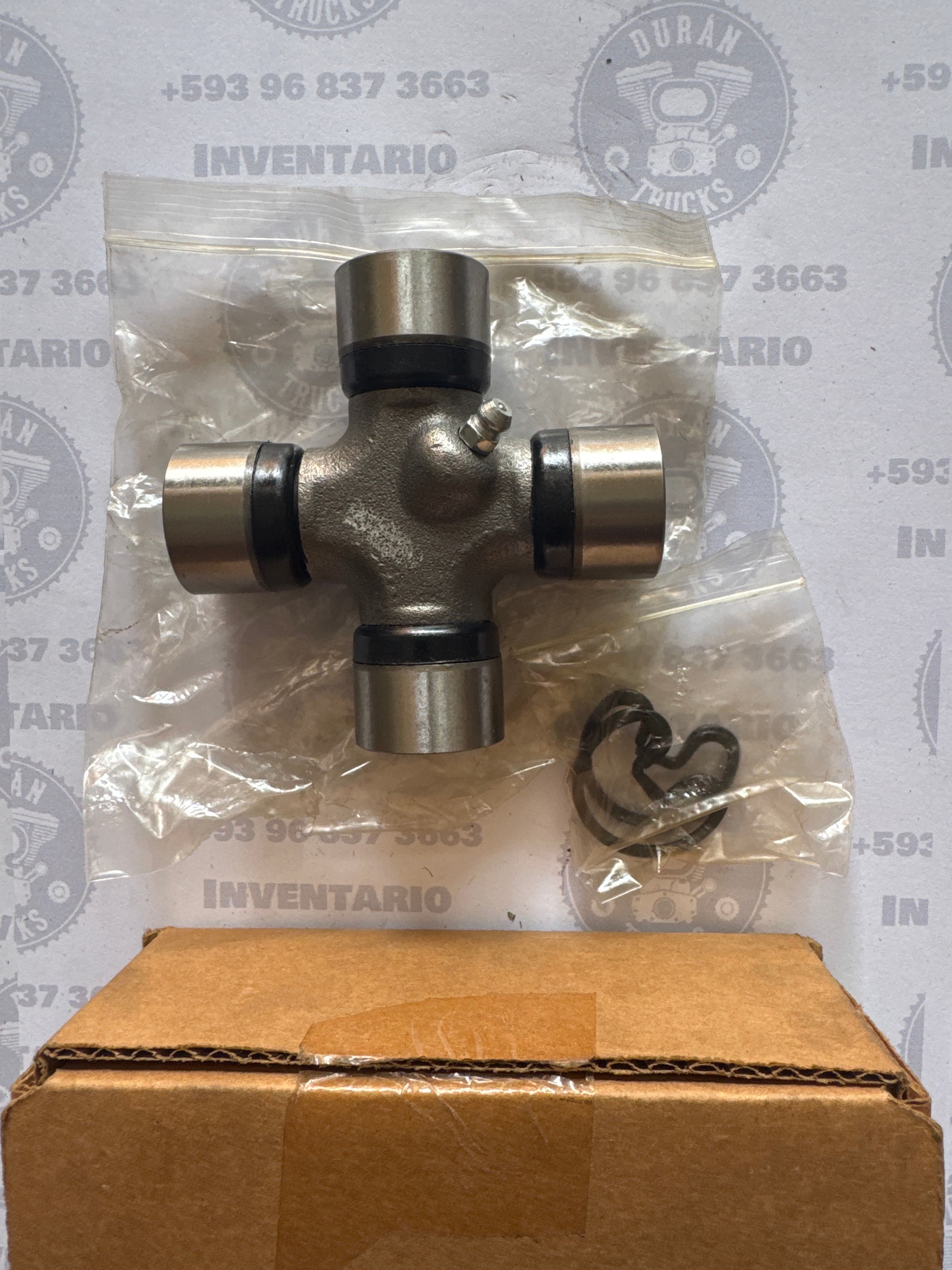 CRUCETA DE CARDAN 3.5" SEGUROS FORD 350. CHEV.