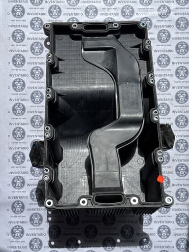 CARTER DE ACEITE MOTOR CUMMINS ISF 3.8 DOBLE PERNO - foto 1