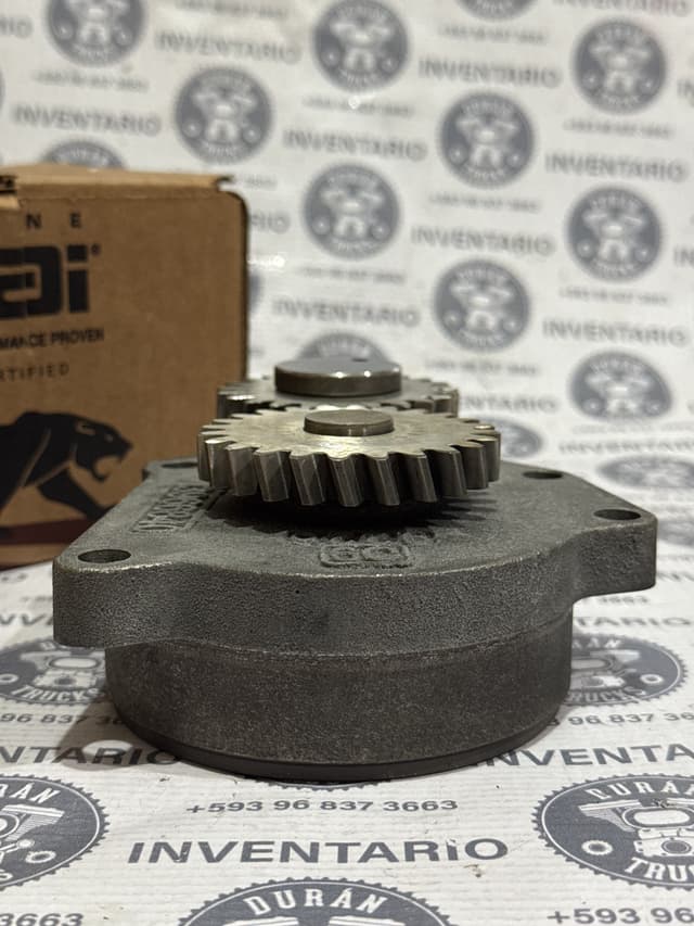 BOMBA DE ACEITE ISC 6CT CHINO
