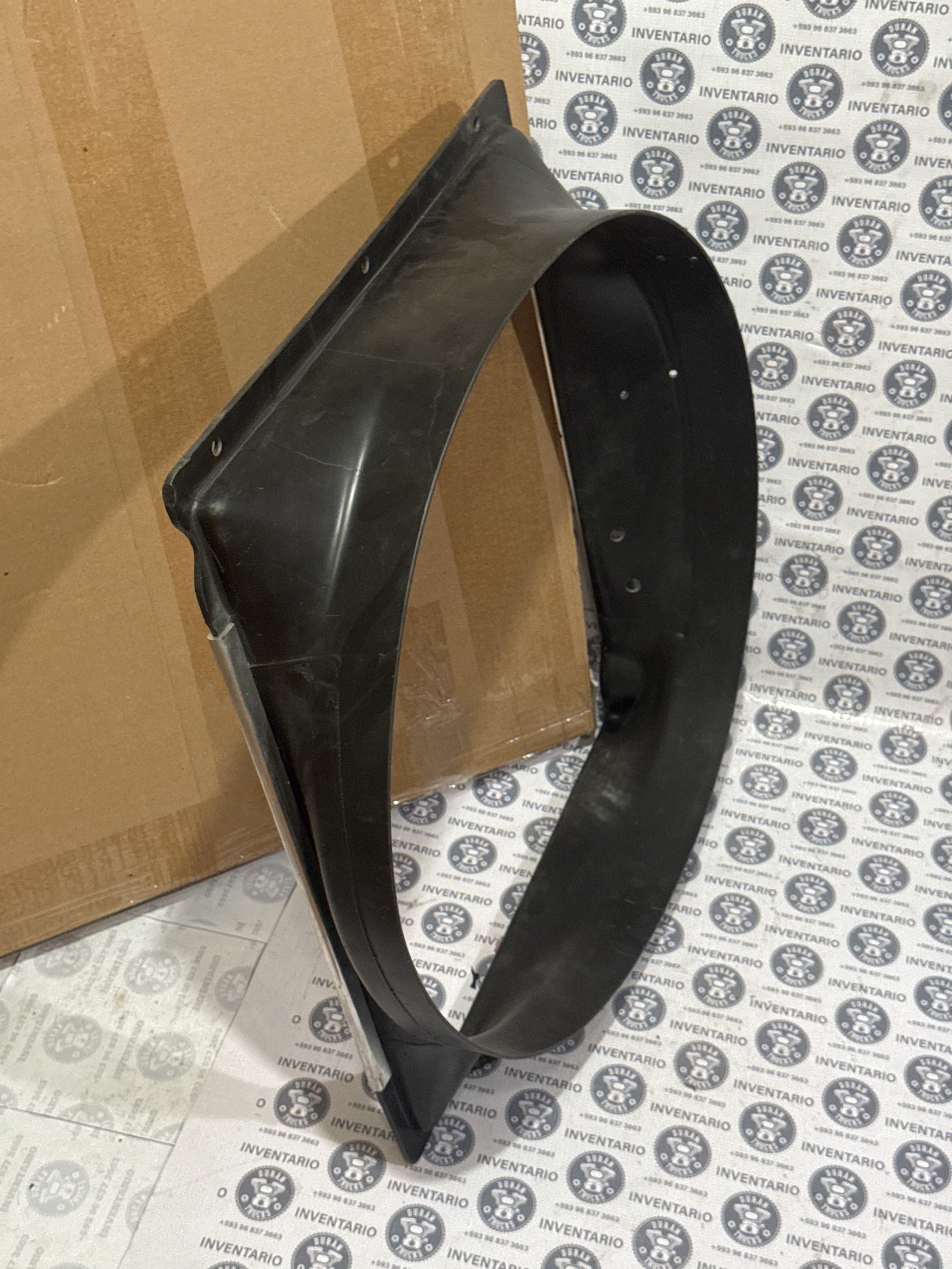 DEFLECTOR O PROTECTOR DE VENTILADOR VW 9 150