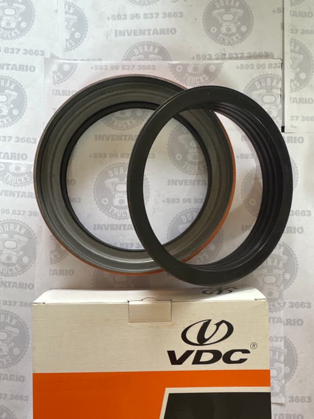 RETEN DE RUEDA POSTERIOR  CORONA EATON FORD INTERNATIONAL KENWORD FRIGHTLINER