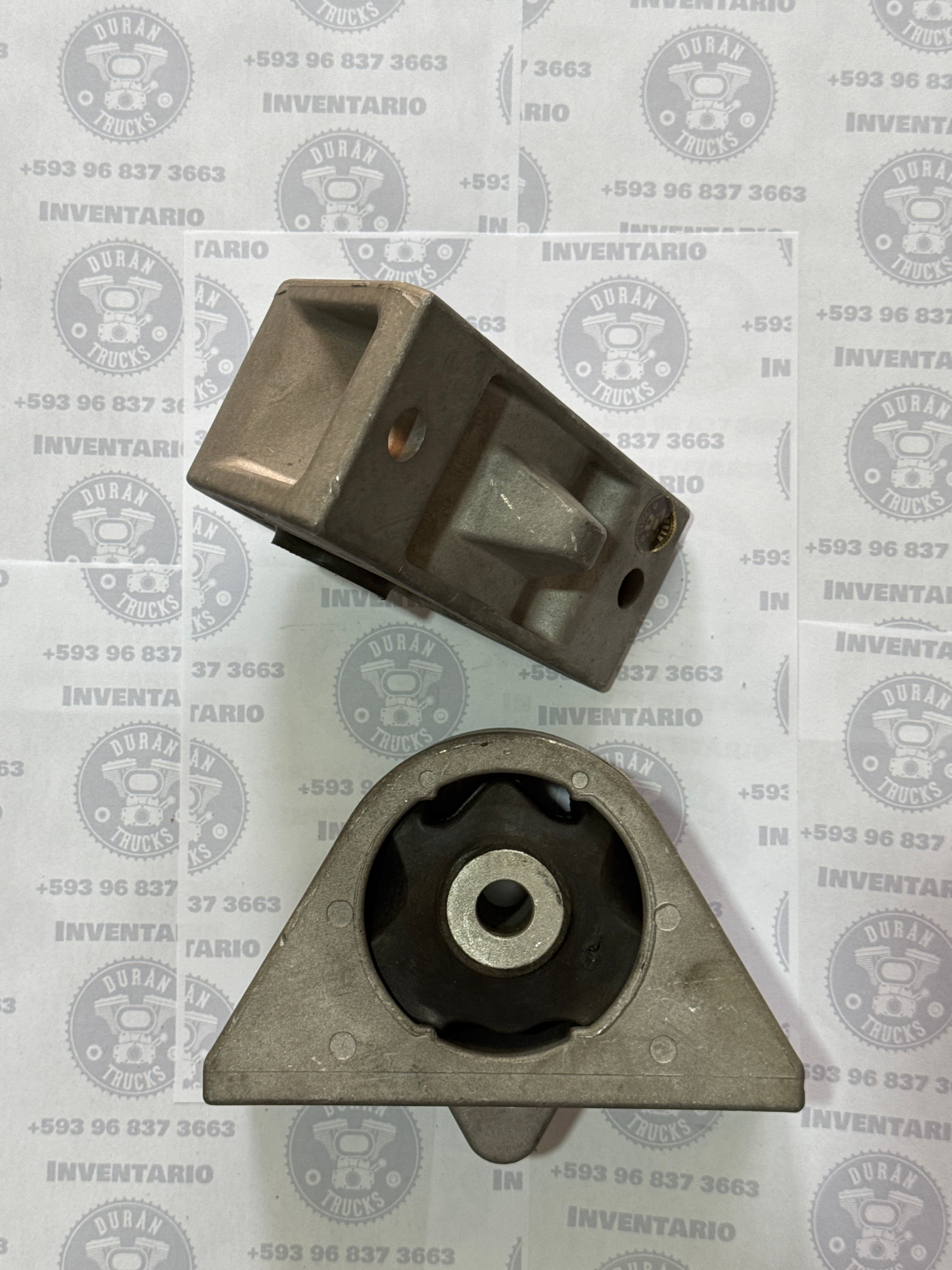 BASE DE MOTOR FREIGHTLINER
