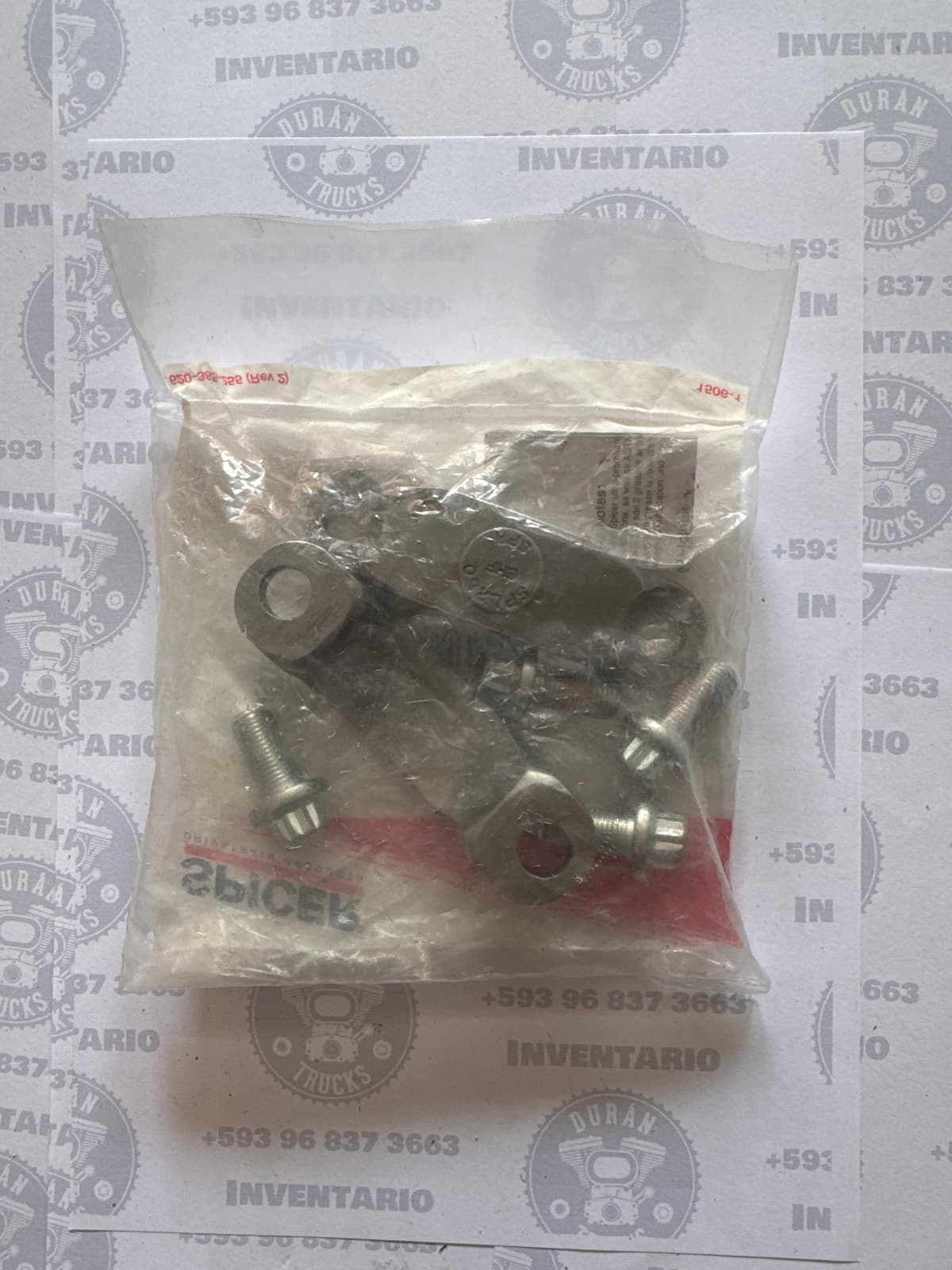 ABRAZADERA O SEGURO DE CRUCETA SPL250