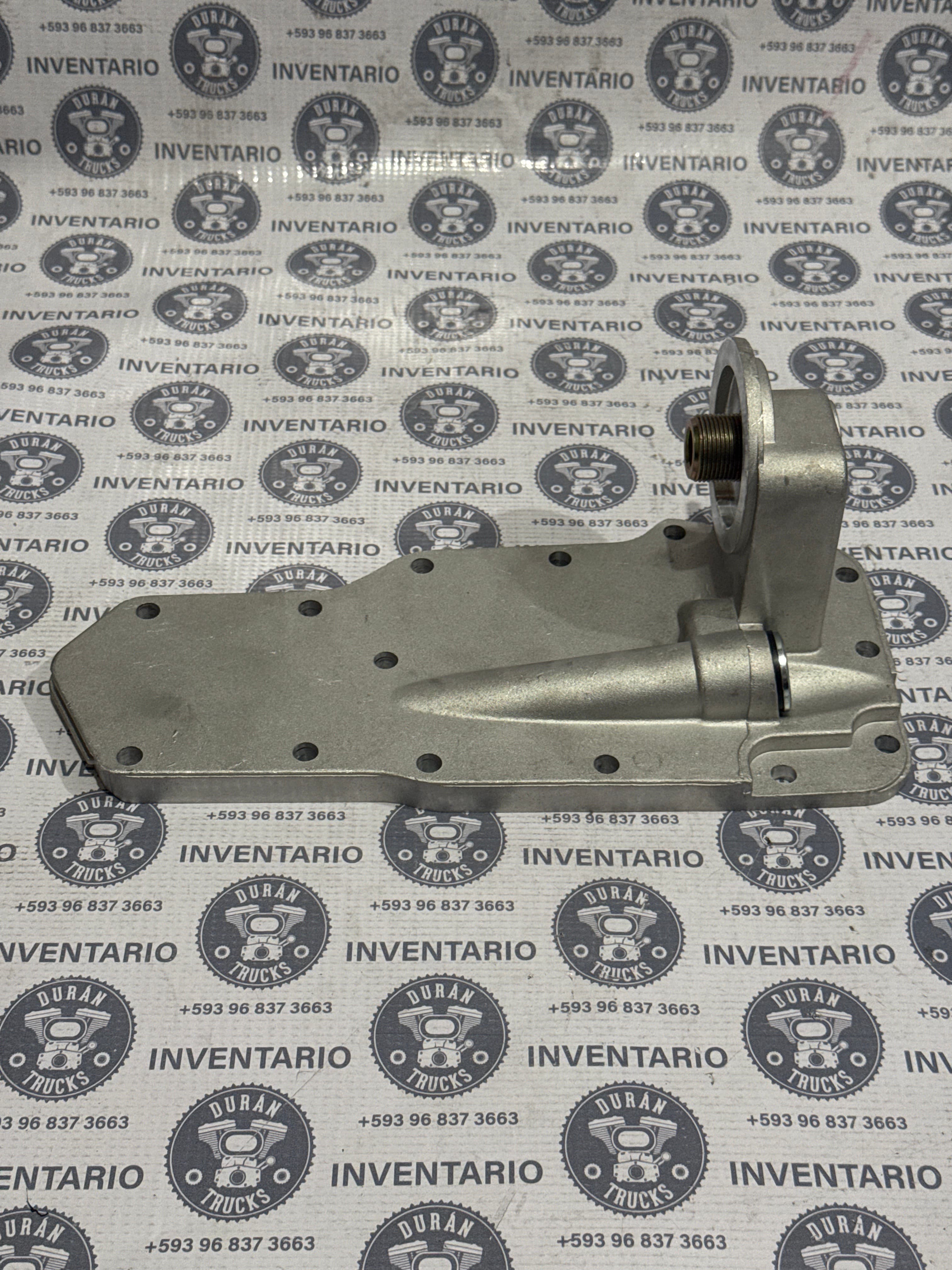 BASE DE FILTRO DE ACEITE MOTOR CUMMINS 4BT 6BT