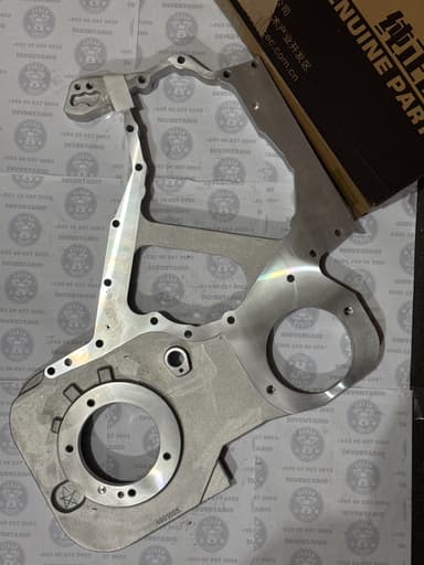 CARCASA DE LA DISTRIBUCION MOTOR CUMMINS ISC ISL - foto 2