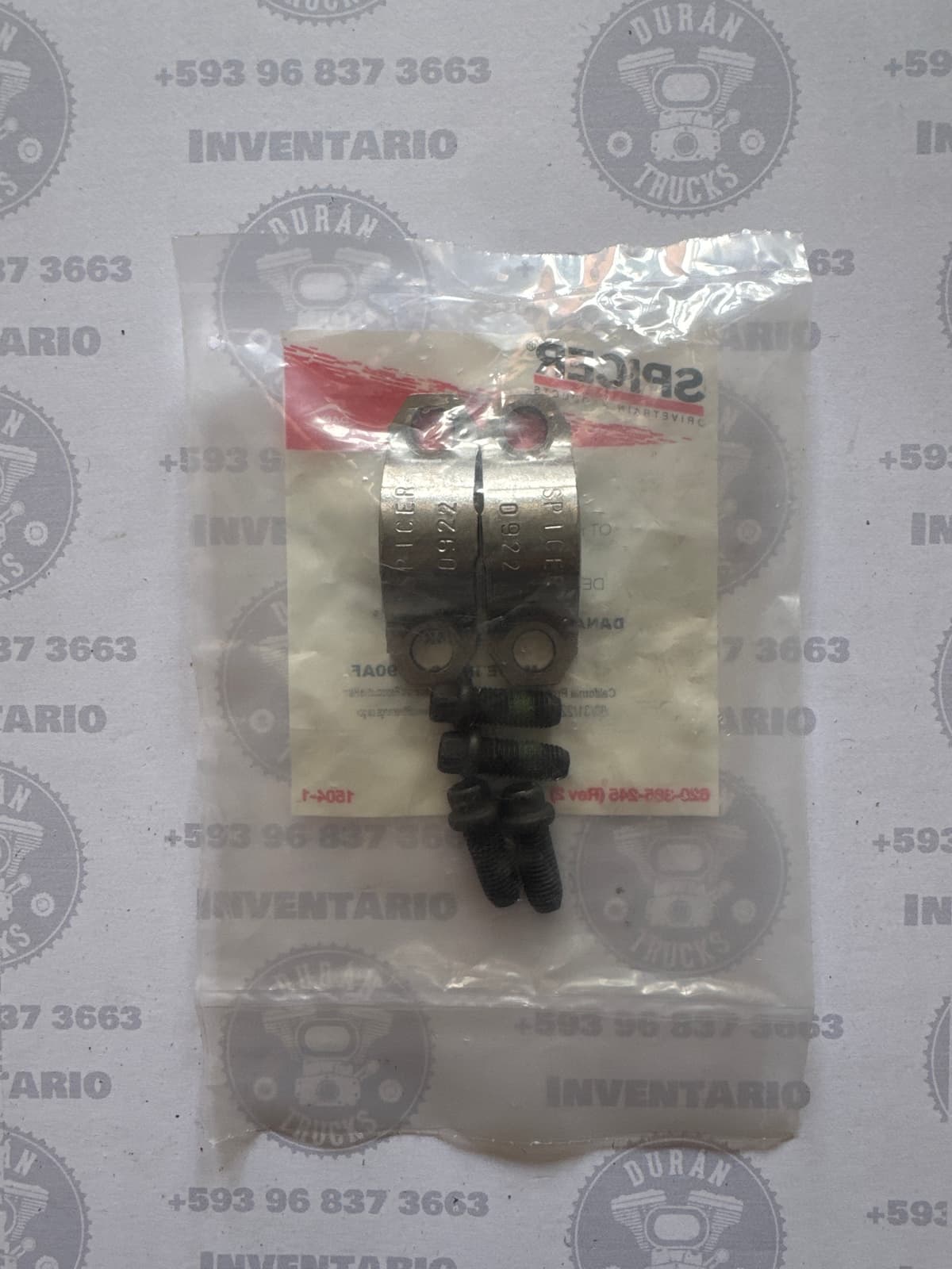 ABRAZADERA O SEGURO DE CRUCETA BL330 CATERPILLAR JHON DEERE