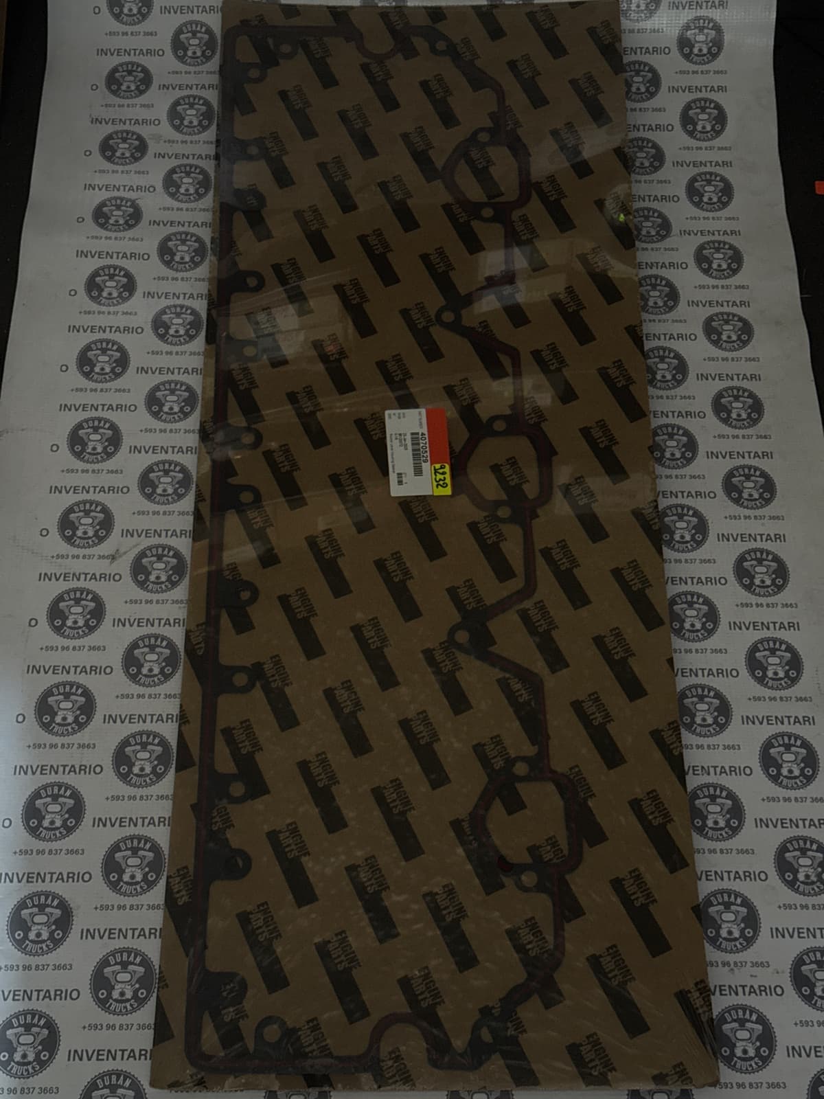 EMPAQUE DE CAJA DE BALANCINES CUMMINS ISM M11